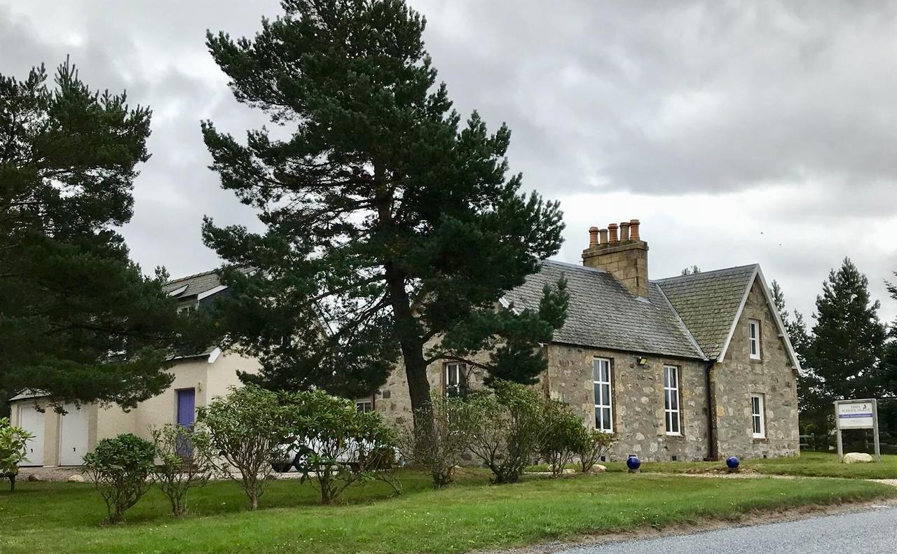 مبيت وإفطار Grantown-on-Spey Dava School House المظهر الخارجي الصورة